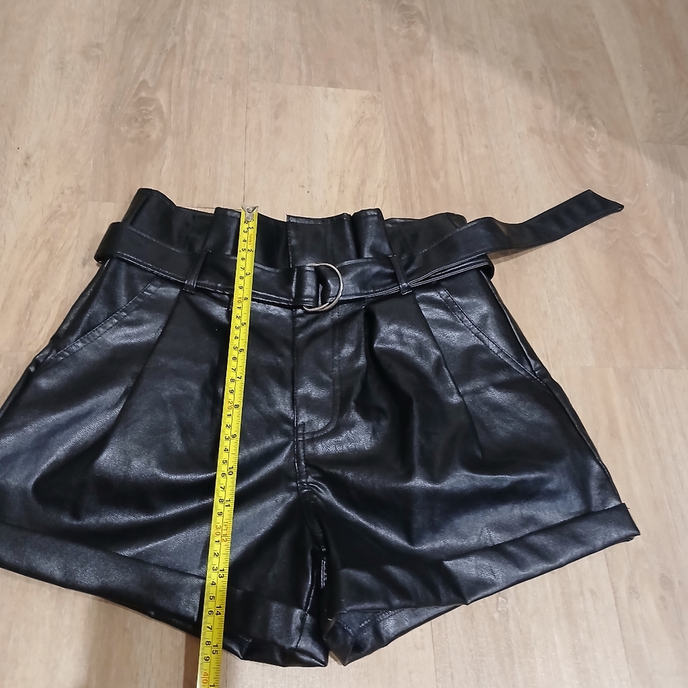 NWOT Madden Paperbag Faux Leather Shorts - Picture 8 of 9